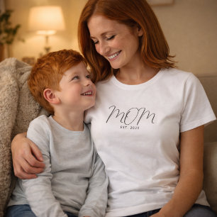 Mama Gegründet Datum Established Schwarz Schrift M T-Shirt