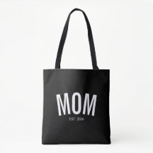 Mama hat ein neues Geschenk für Mama eingerichtet