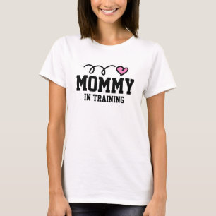 Mama im Trainingsmutterschafts-Shirt T-Shirt