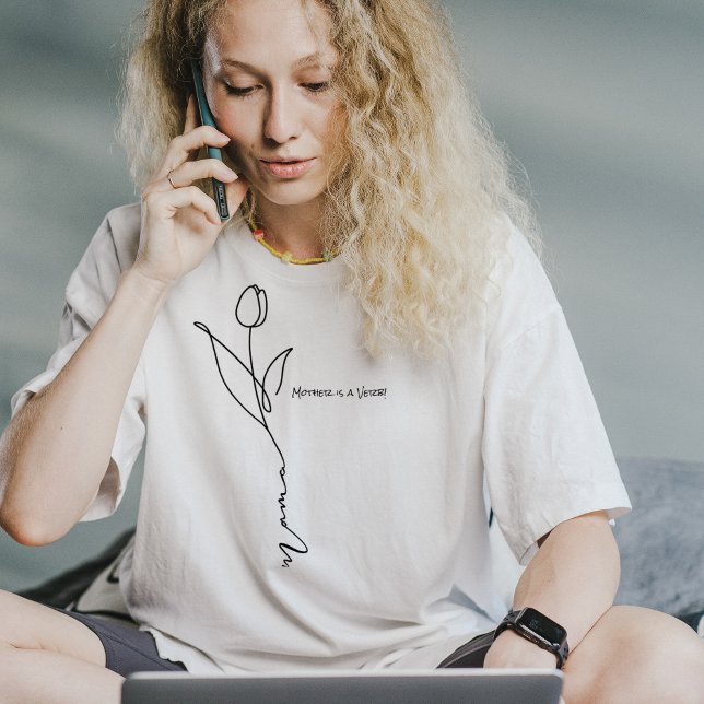 Mama | Minimaler Chic Script und Blume-T - Shirt (Von Creator hochgeladen)