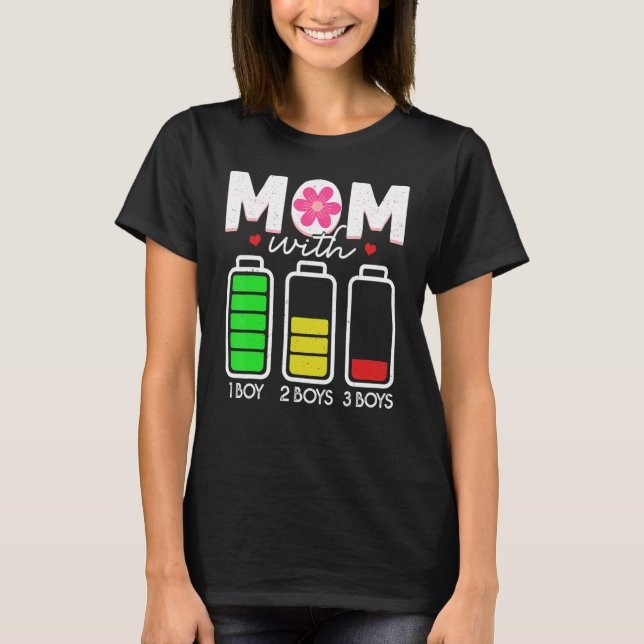 Mama mit drei Boys Akku leer Mama mit 3 Son T-Shirt (Vorderseite)