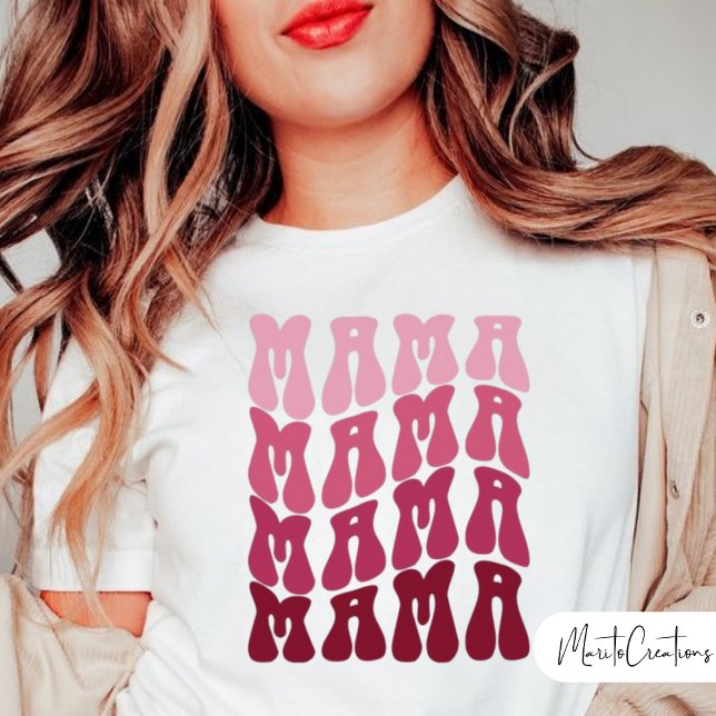 Mama Retro Lettering, Wavy Text, Mother's Day T-Shirt (Von Creator hochgeladen)