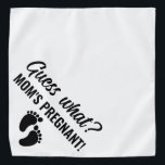 Mama schwanger! Hund Bandana Schwangerschaft Ankün Halstuch<br><div class="desc">Überraschen Sie sie über Ihre Schwangerschaft mit dieser Hundebandana.</div>