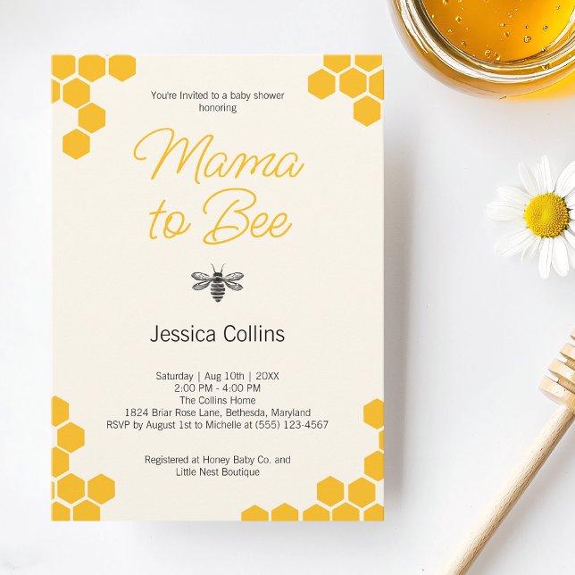 Mama to Bee Modern Honeycomb Bumblebee Baby Shower Einladung (Mama to Bee Gender Neutral Cute Yellow Honeycomb Invitation)