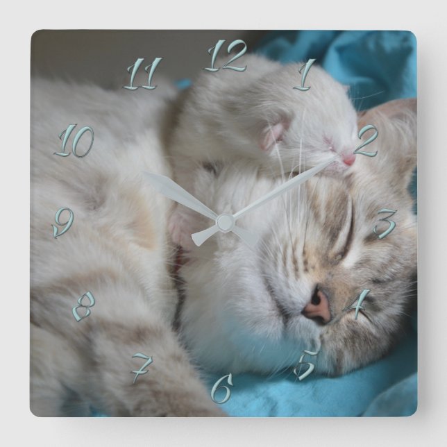 Mama und Sohn Quadratische Wanduhr (Vorderseite)