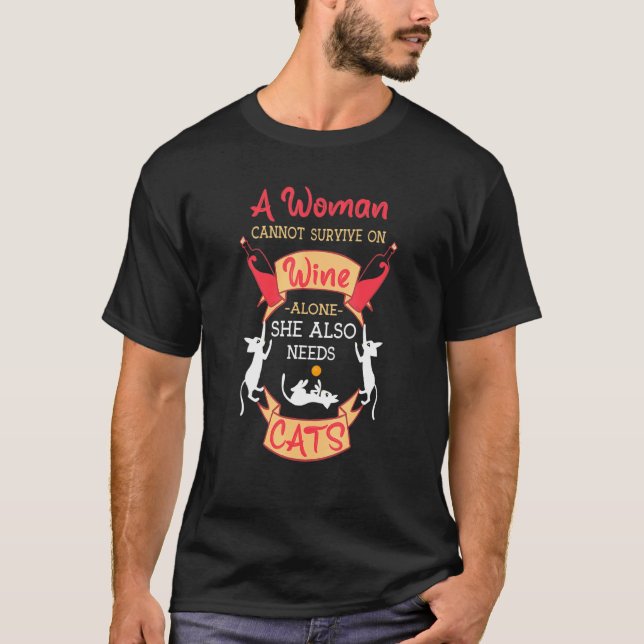 Mama von Katzen und Weinen T-Shirt (Vorderseite)