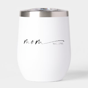 Maman a établi un nouveau cadeau pour maman