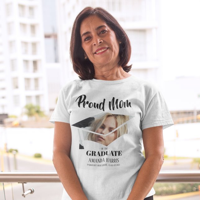 Maman Fière Moderne Du Diplômé | T-shirt photo (Créateur téléchargé)