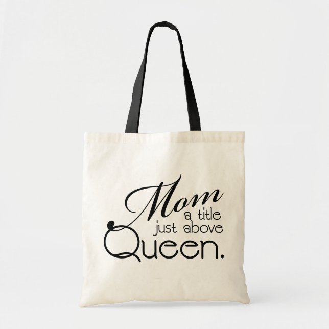 Maman, un titre juste au-dessus du sac fourre-tout (Devant)