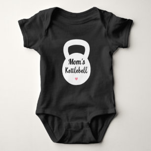 Mamas Kettlebell, Funny Mama Workout Gewichte Baby Strampler
