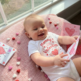 Mamas kleiner Valentin Süß Baby Strampler
