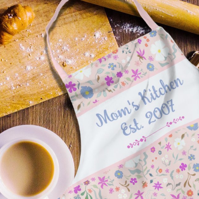 Mamas Küche Ditsy Blumen Rosa Schürze (Von Creator hochgeladen)
