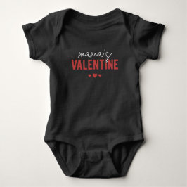Mamas Niedlicher Valentinstag Baby Strampler