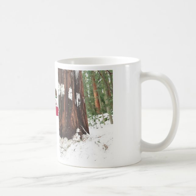 Mammutbaum in der Schnee-Tasse Kaffeetasse (Rechts)