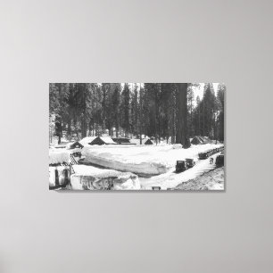 Mammutbaum-Nationalpark-Schnee-Szene im Dorf Leinwanddruck