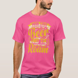Man Höhle wo das Bier und das Buffalo Flügel Roa T-Shirt