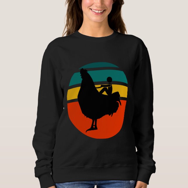 Man Riding a Giant Chicken Sweatshirt (Vorderseite)