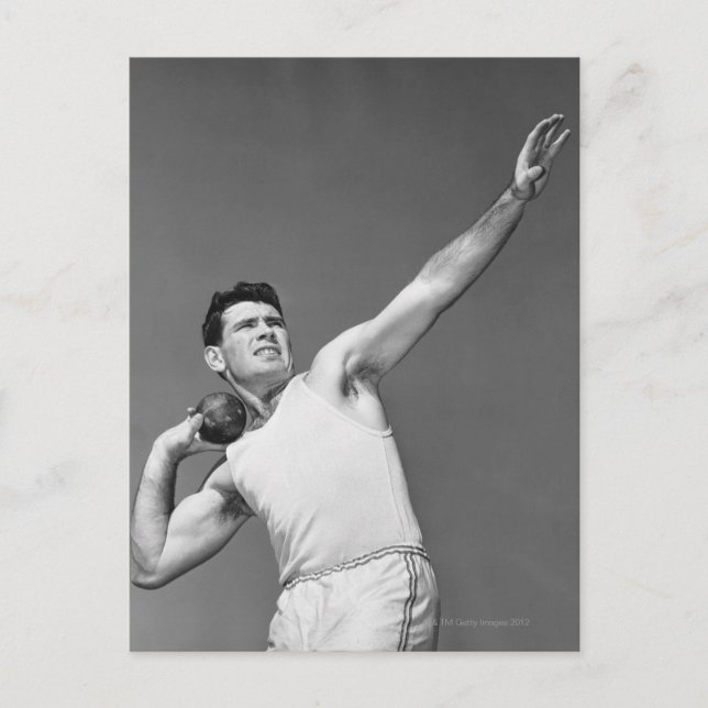 Man Throwing Shotput Postkarte (Vorderseite)