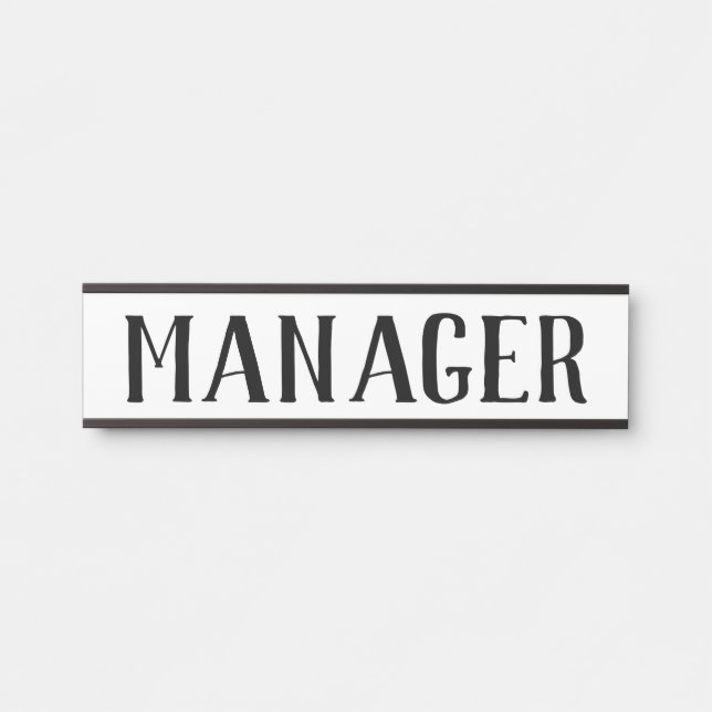 Manager, der die Namensplatte für die Türsignatur  Türschild (Vorderseite )