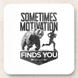 Manchmal findet Motivation einen lustigen Laufmoti Getränkeuntersetzer