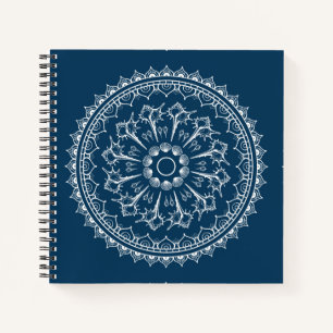 Mandala aus Muscheln Notizbuch