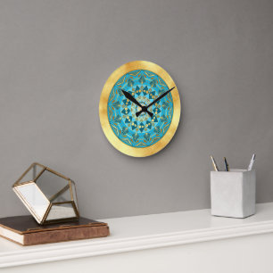 Mandala blau-gold auf weichem goldenen Hintergrund Runde Wanduhr