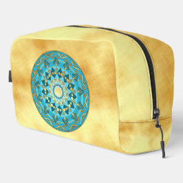 Mandala blau-gold auf weichem goldenen Hintergrund Waschbeutel
