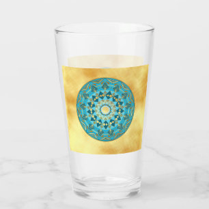 Mandala blau-gold auf weichem Goldhintergrund Glas