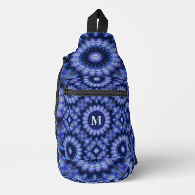 Mandala Blue Lila Pattern Monogram Crossbody Bag (Vorderseite)