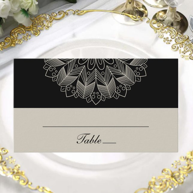 Mandala Boho Indian Elegant Black Wedding Escort Platzkarte (Von Creator hochgeladen)