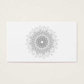 Mandala décoratif isolé sur un arrière - plan blan