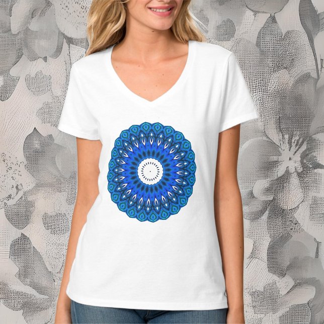 Mandala in Blue T - Shirt oder Sweatshirt (Von Creator hochgeladen)