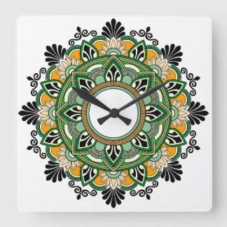 Mandala in Grün und Gold Quadratische Wanduhr
