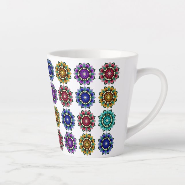 Mandala in verschiedenen Farben Milchtasse (Rechts)
