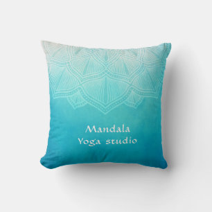 Mandala-Monogramm-Kissen Kissen