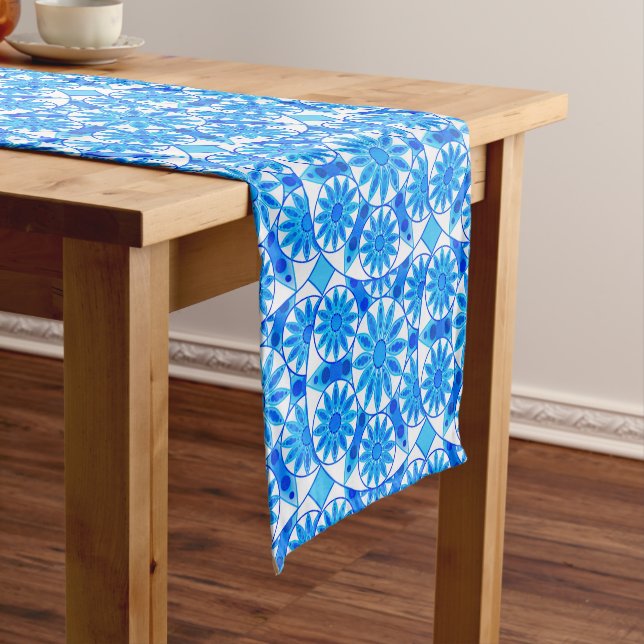 Mandala Muster, Cobalt Blau, Türkis und Weiß Kurzer Tischläufer (Beispiel)