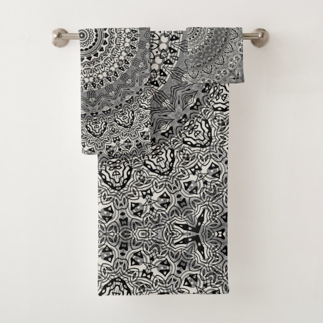 Mandala-Muster in Schwarz und Weiß Badhandtuch Set (Insitu)