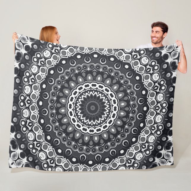 Mandala-Muster in Schwarzweiß Fleecedecke (Beispiel)