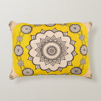Mandala Ornamental: Ethnic Style Design. Dekokissen