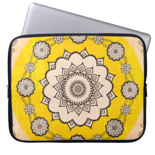 Mandala Ornamental: Ethnic Style Design. Laptopschutzhülle