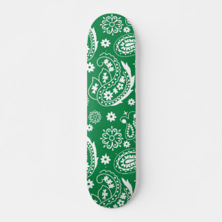 Mandala Pattern Green und White Halloween Herbst A Skateboard