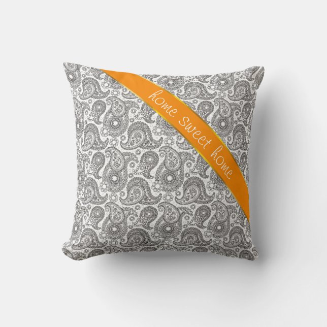 Mandarine Black Paisley Kissen (Vorderseite)