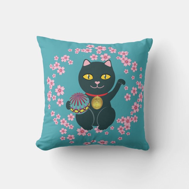 Maneki Neko Japanese Beckoning Lucky Black Cat Kissen (Vorderseite)