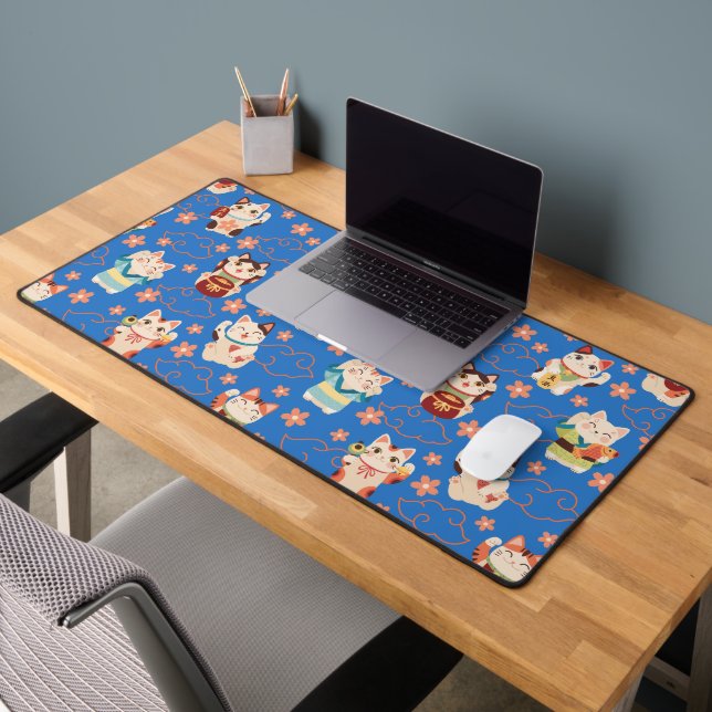 Maneki Neko Lucky Cats (Bureau 2)