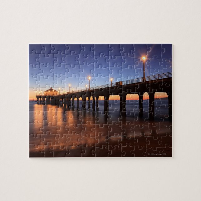 Manhattan Beach Pier bei Sonnenuntergang, Kaliforn (Horizontal)