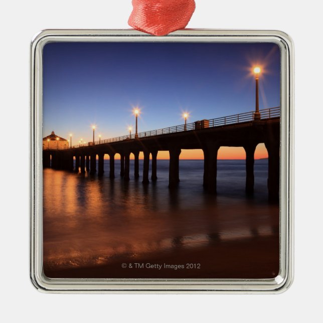 Manhattan- Beachpier am Sonnenuntergang, Ornament Aus Metall (Vorne)