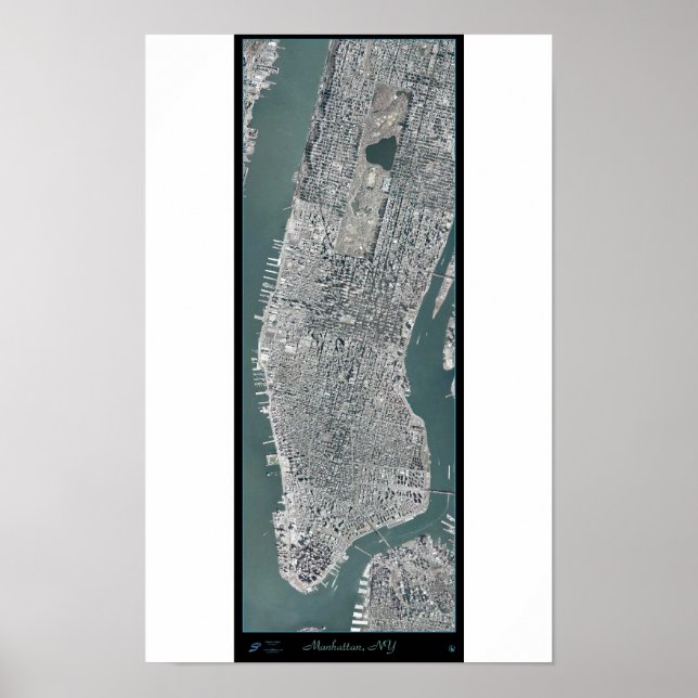 Manhattan, New York (NY) from space satellite post Poster (Vorne)