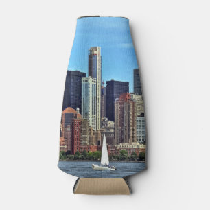 Manhattan NY - Sailboat By Manhattan Skyline Flaschenkühler