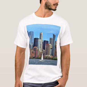 Manhattan NY - Sailboat By Manhattan Skyline T-Shirt