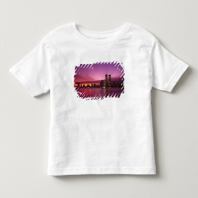 Manhattan Skyline und Hudson River, New York, Kleinkind T-shirt (Vorderseite)